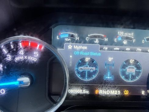 Used 2017 Ford F350 Platinum w/ Platinum Ultimate Package image 17