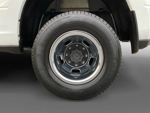 Used 2024 RAM 3500 Big Horn image 15