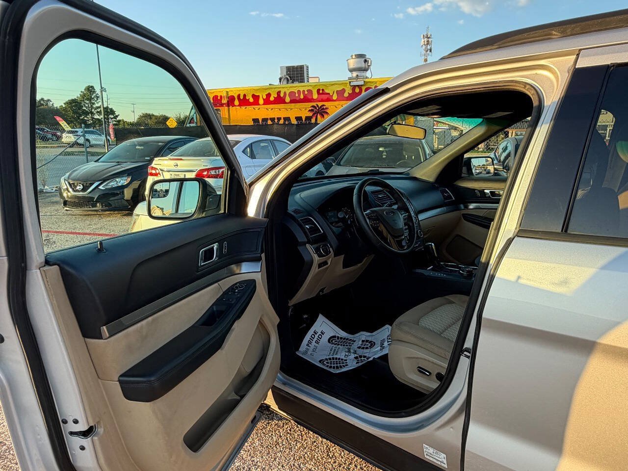 Used 2017 Ford Explorer 4WD image 23