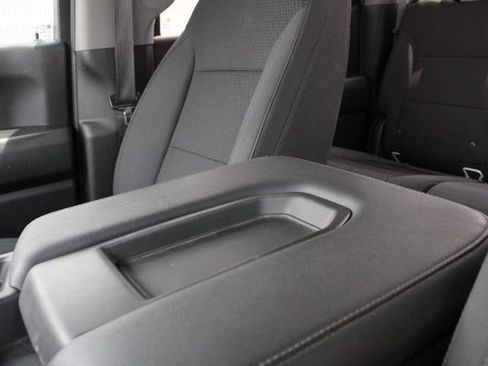 Used 2021 Chevrolet Silverado 1500 Custom AWD/4WD image 17
