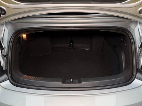Used 2013 Volkswagen Beetle 2.5 FWD image 11