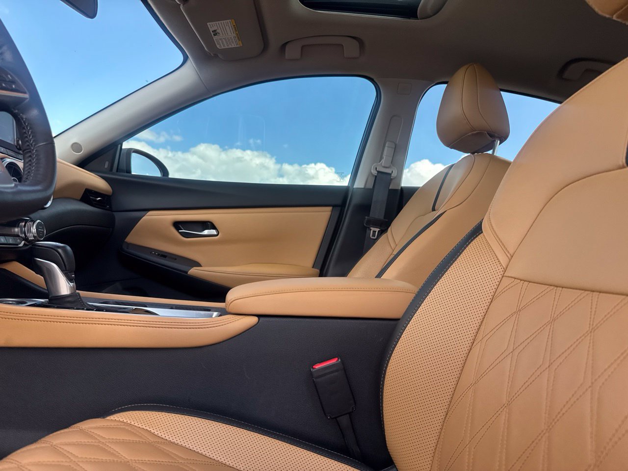 Certified 2025 Nissan Sentra SV w/ SV Premium Package FWD image 45
