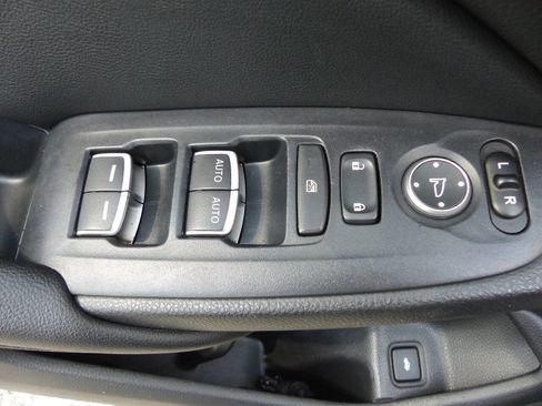 Used 2020 Honda Accord LX image 19
