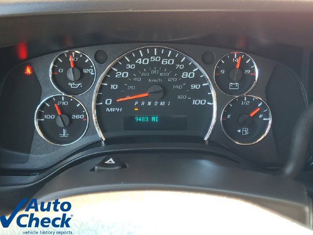 Used 2025 Chevrolet Express 2500 w/ Driver Convenience Package RWD image 16