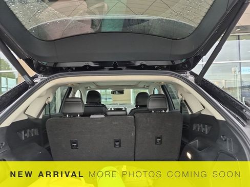 Used 2018 Ford Edge Titanium w/ Equipment Group 302A image 10