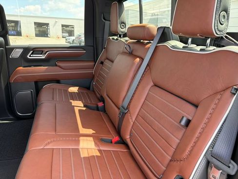 New 2026 GMC Sierra 2500 Denali Ultimate AWD/4WD image 21