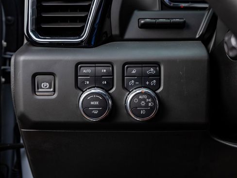 Used 2025 GMC Sierra 1500 Denali Ultimate image 22