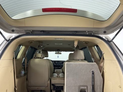 Used 2016 Kia Sedona LX w/ LX Convenience Package image 22