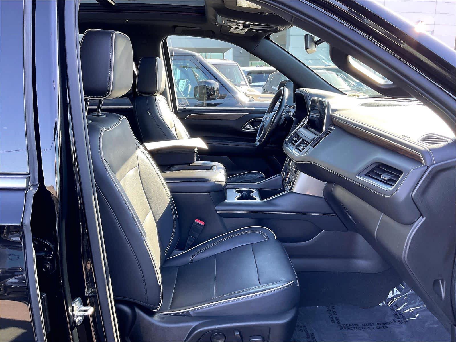 Used 2021 Chevrolet Tahoe Premier AWD/4WD image 10