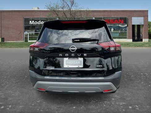 Certified 2023 Nissan Rogue S AWD/4WD image 3