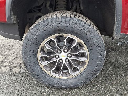 Used 2021 Chevrolet Colorado ZR2 AWD/4WD image 12
