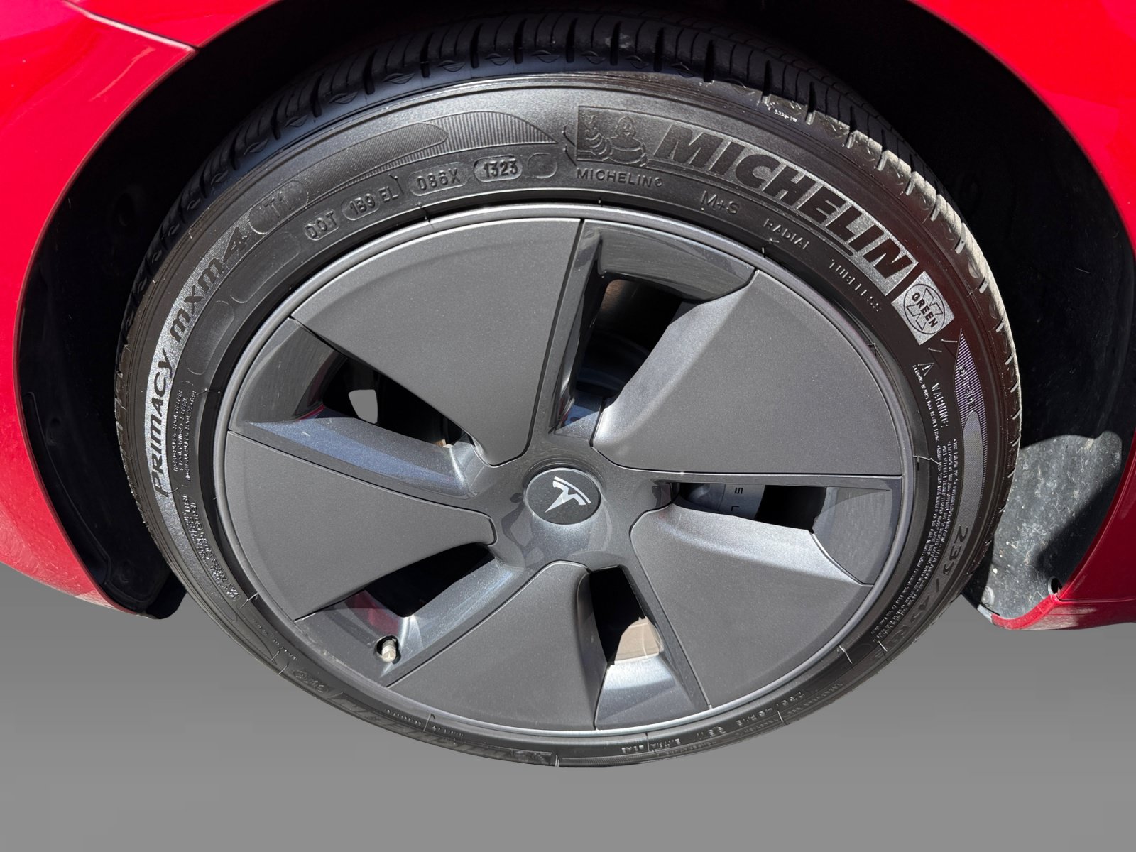 Used 2023 Tesla Model 3 Standard Range RWD image 9