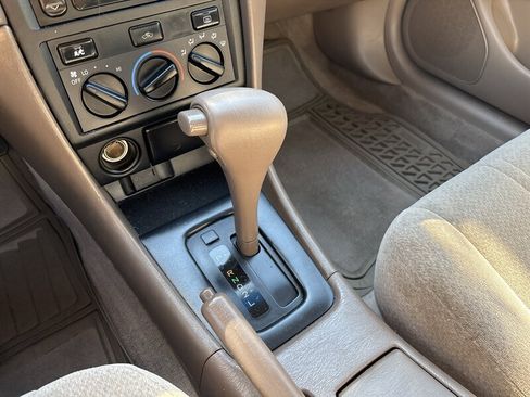 Used 2000 Toyota Camry LE FWD image 45