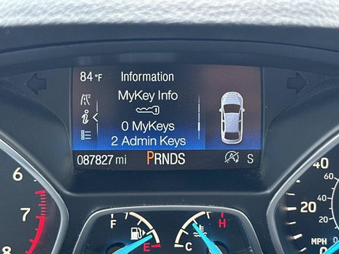 Used 2018 Ford Escape SE w/ SE Sport Appearance Package AWD/4WD image 20