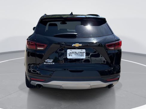 Used 2023 Chevrolet Blazer LT w/ Convenience Package FWD image 7