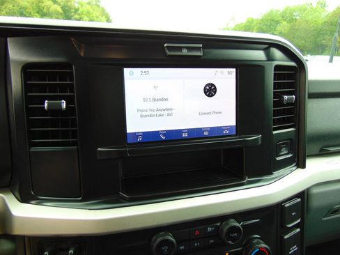Used 2025 Ford F250 XLT AWD/4WD image 22