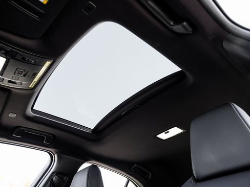 Used 2023 Lexus UX 250h FWD w/ Premium Package image 3