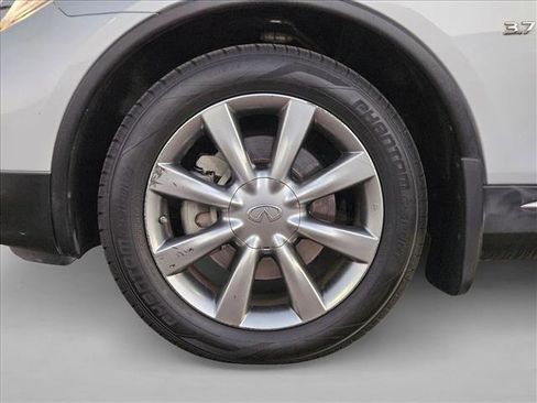 Used 2017 INFINITI QX50 2WD w/ Premium Plus Package image 24