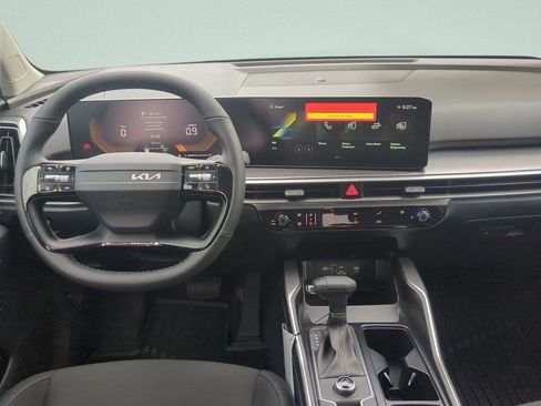 New 2026 Kia Sorento LX image 14