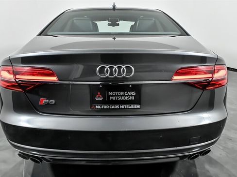 Used 2016 Audi S8 AWD/4WD image 8