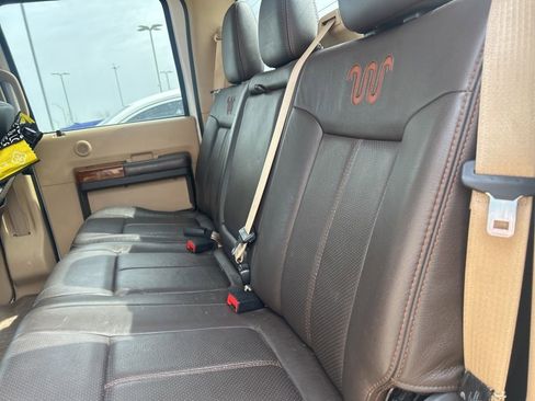 Used 2016 Ford F250 King Ranch w/ King Ranch w/Chrome Package image 7