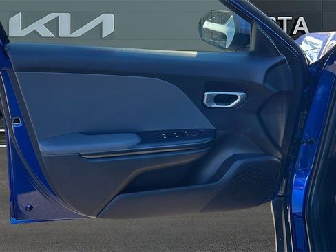 New 2025 Kia K4 LXS image 11