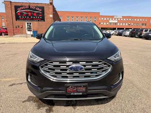 Used 2019 Ford Edge Titanium AWD/4WD image 9