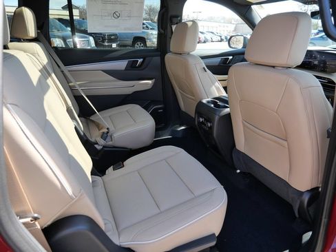 New 2026 Buick Enclave Preferred AWD/4WD image 27