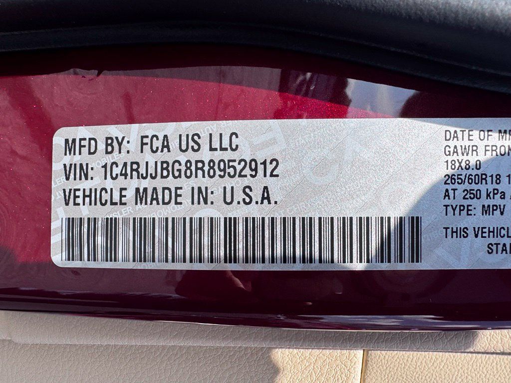 Used 2024 Jeep Grand Cherokee L Limited RWD image 47