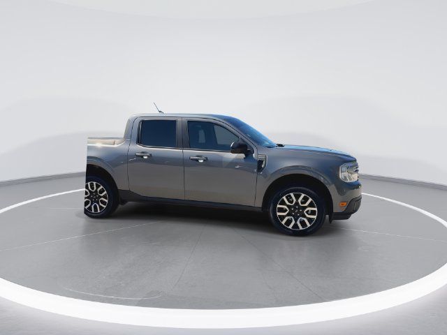 Used 2024 Ford Maverick Lariat FWD image 9