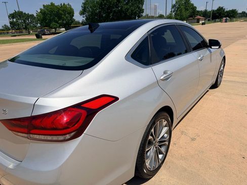 Used 2015 Hyundai Genesis 3.8 w/ Option Group 02 RWD image 31
