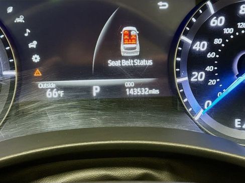 Used 2020 Toyota Highlander Platinum image 12