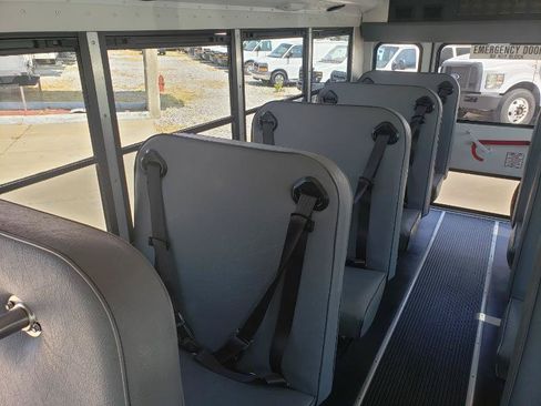 Used 2011 Chevrolet Express 3500 w/ School Bus Package RWD image 12