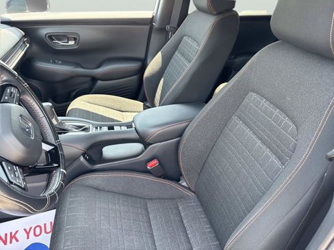 Used 2024 Honda HR-V Sport image 22