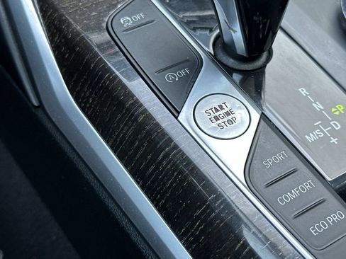 Used 2021 BMW 330i xDrive Sedan image 21