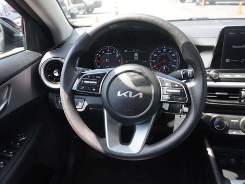 Used 2023 Kia Forte LXS FWD image 36