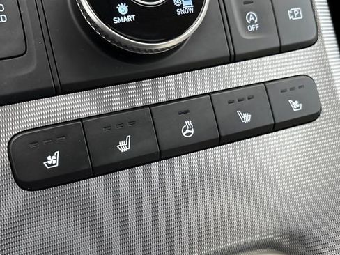 Used 2024 Hyundai Palisade Calligraphy image 20