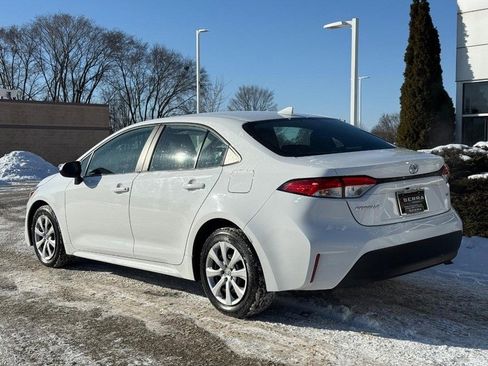 Used 2024 Toyota Corolla LE image 6