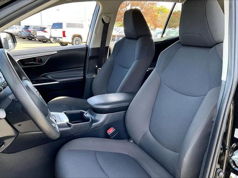 Certified 2024 Toyota RAV4 LE image 7