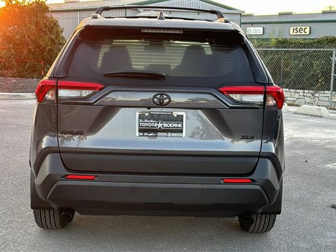 New 2025 Toyota RAV4 XLE image 7