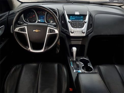 Used 2011 Chevrolet Equinox LT image 24