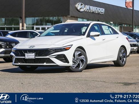 New 2026 Hyundai Elantra Limited FWD image 1