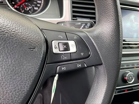 Used 2018 Volkswagen Atlas S image 18