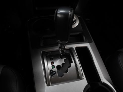 Used 2018 Toyota 4Runner SR5 Premium image 24