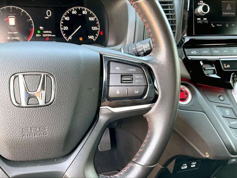 Used 2025 Honda Odyssey Sport-L image 24