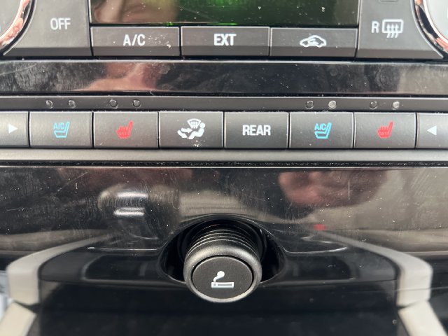 Used 2012 Ford Expedition EL Limited AWD/4WD image 32