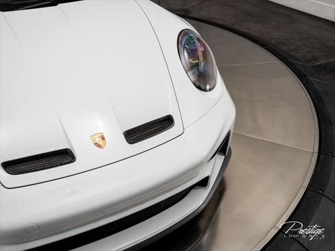 Used 2022 Porsche 911 GT3 RWD image 2