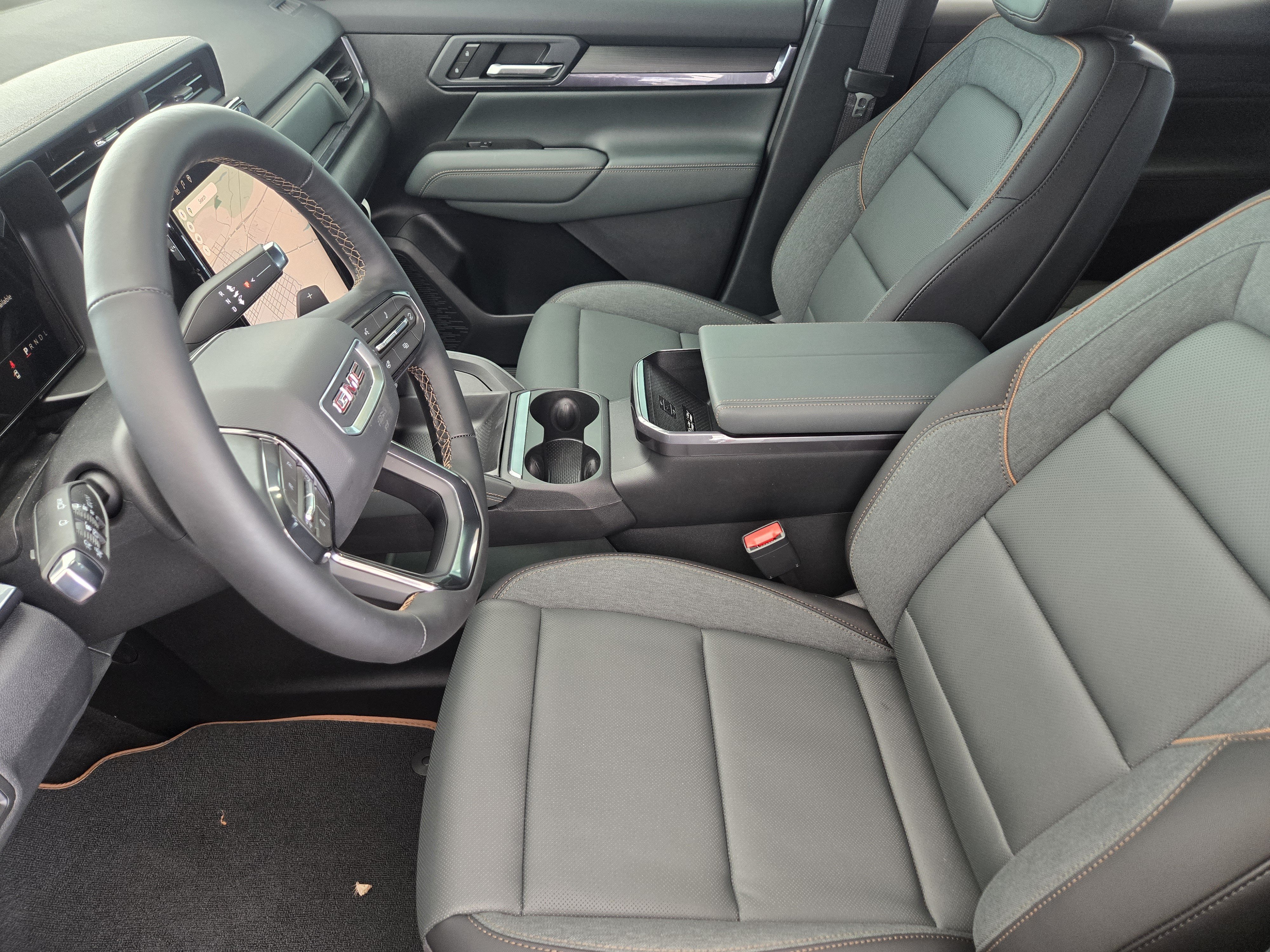 New 2026 GMC Terrain AT4 w/ Convenience Package III AWD/4WD image 10