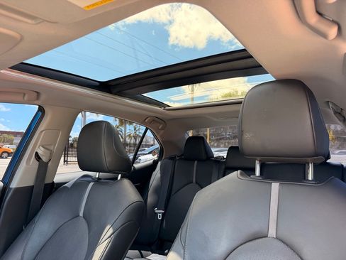 Used 2020 Toyota Camry XSE w/ Navigation Package FWD image 22