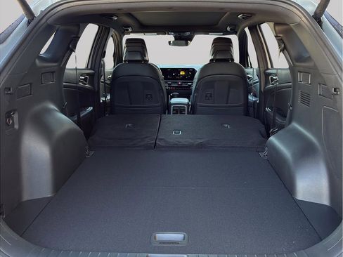 New 2026 Kia Sportage X-Line w/ X-Line Technology Package AWD/4WD image 9